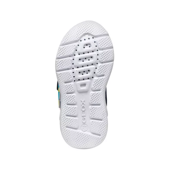 Geox Sprintye jól szellőző sportcipő repülő mintával Geox Sprintye jól szellőző sportcipő repülő mintával
