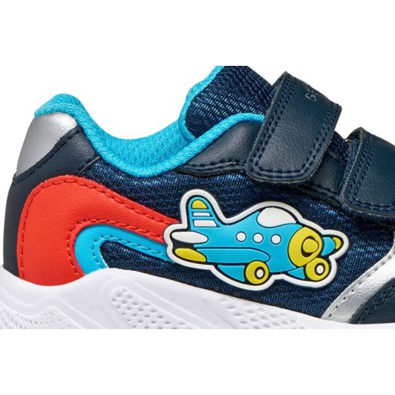 Geox Sprintye jól szellőző sportcipő repülő mintával